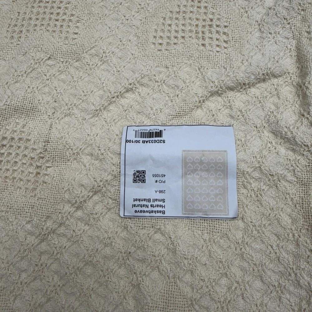 Pure Country Weavers Hearts Throw Blanket 39x53 Beige Cotton Fringe USA